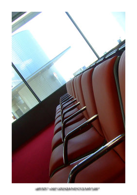 Paris Charles de Gaulle  2 E 8