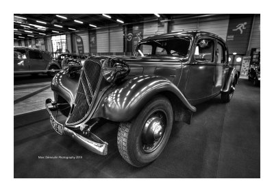 Cars BW HDR