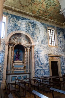 Os Azulejos da Igreja de São Pedro - Sapiência e Constância