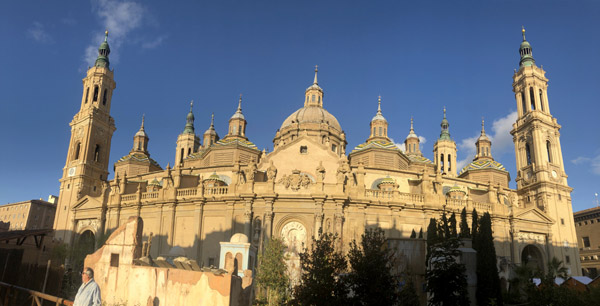 Panorama of the south façade of the Basílica de Nuestra Señora del Pilar, Zaragoza