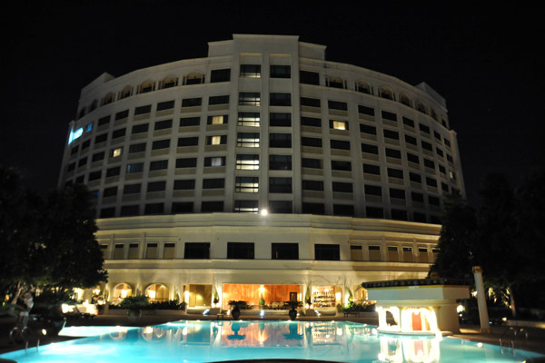 Mandalay Hill Resort Hotel and pool