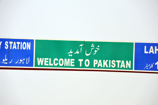 ...it was a warm welcome...the first time I've been invited to sit for a cold drink with the immigration officer