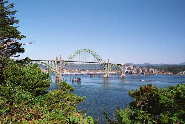 Yaquina Bay Bridge, Newport, Oregon