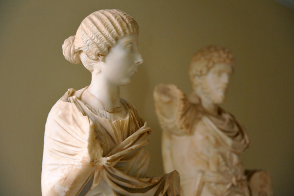 Elegant statue of a woman of Leptis Magna
