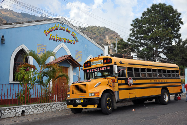 Does New Simpson Hill District No. 32 know where their school bus is?
