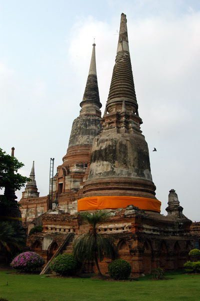 Wat Yai Chai Mongkon