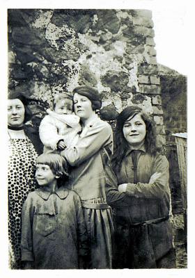 u42/jpwhite/medium/27557215.DocumentsandSettingsJPMyDocumentsMyPicturesBrianRepairedOfotoReadyHistory3copy.jpg