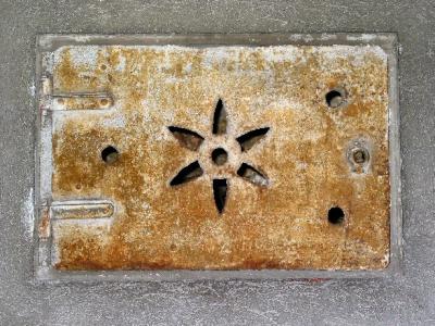 u48/clove/medium/35542786.Kellerfenster.jpg