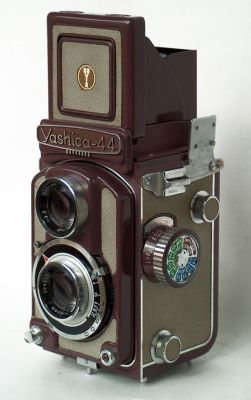 v3/87/331787/3/50264229.48122469.MycamerasYASHICA44A.jpg